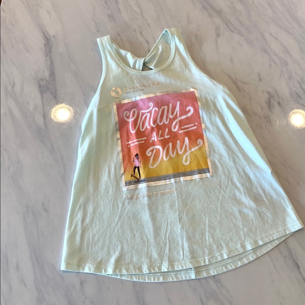 Abercrombie kids “vacay all day” tank